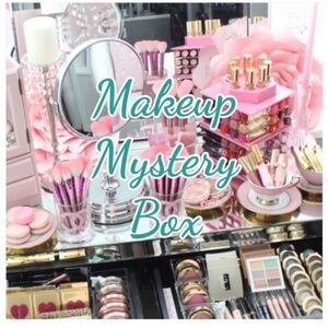 Makeup/Skincare Bundles - Assorted Colors